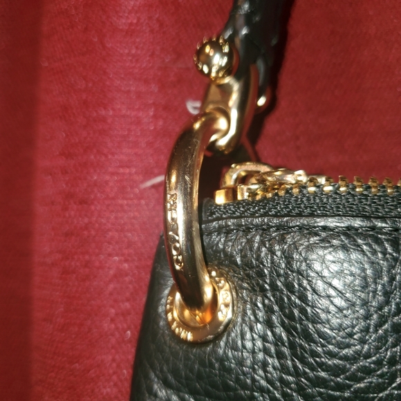 Beautiful coach purse - Picture 7 of 16